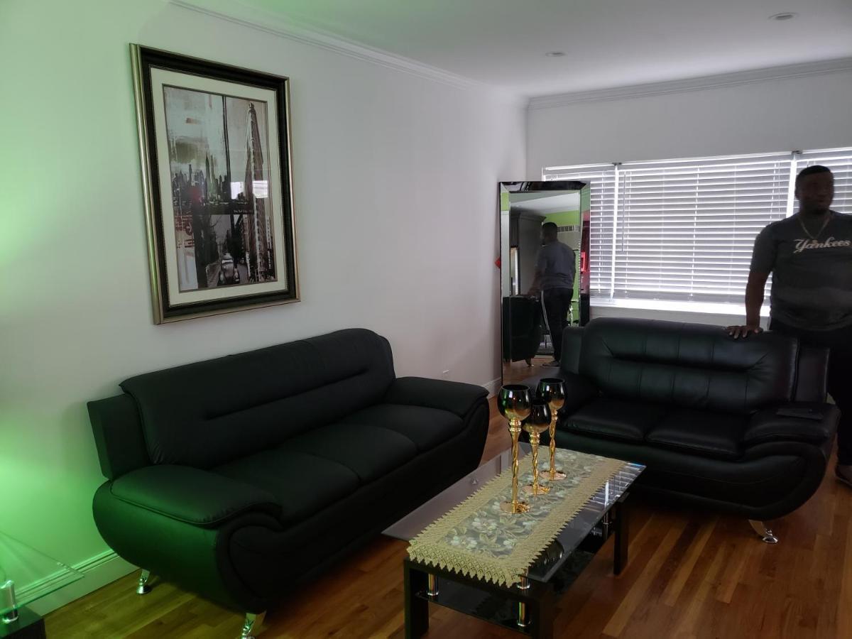 Comfortable Holiday Homestay Нью-Йорк Экстерьер фото